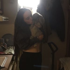 Meet your Posher, Hope